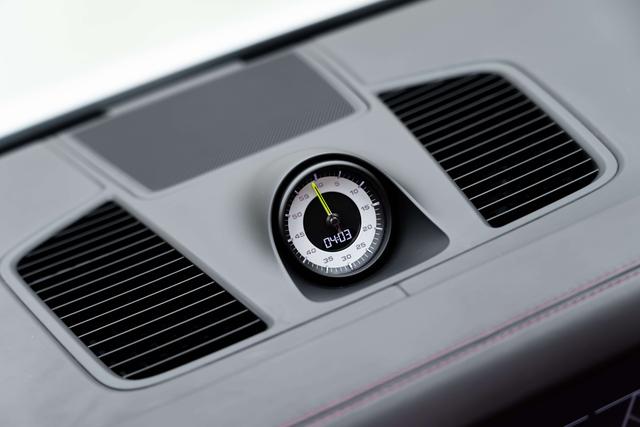 Porsche Cayenne 2021 thumb 9