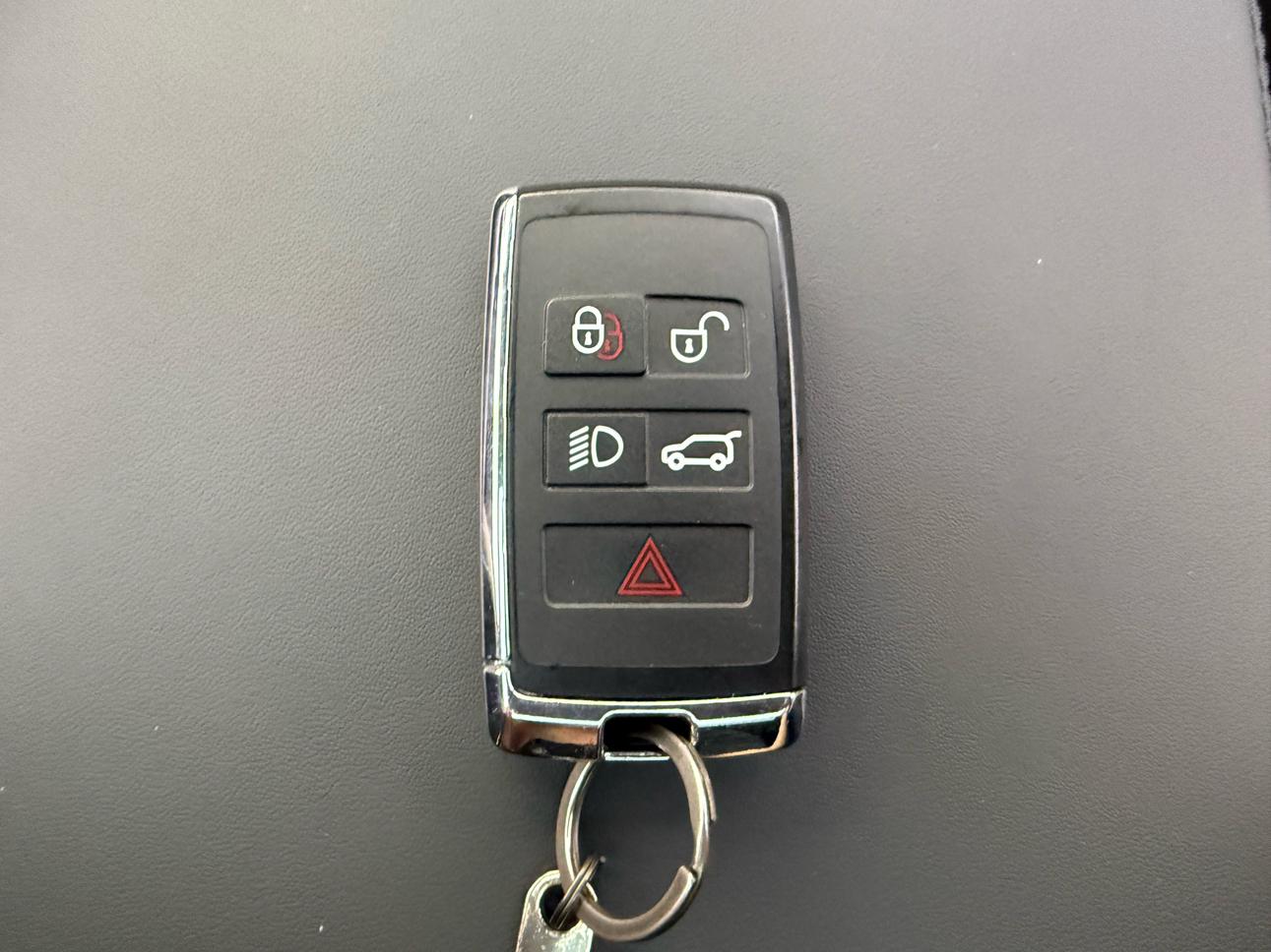Land Rover Range Rover Sport 2024 thumb 8