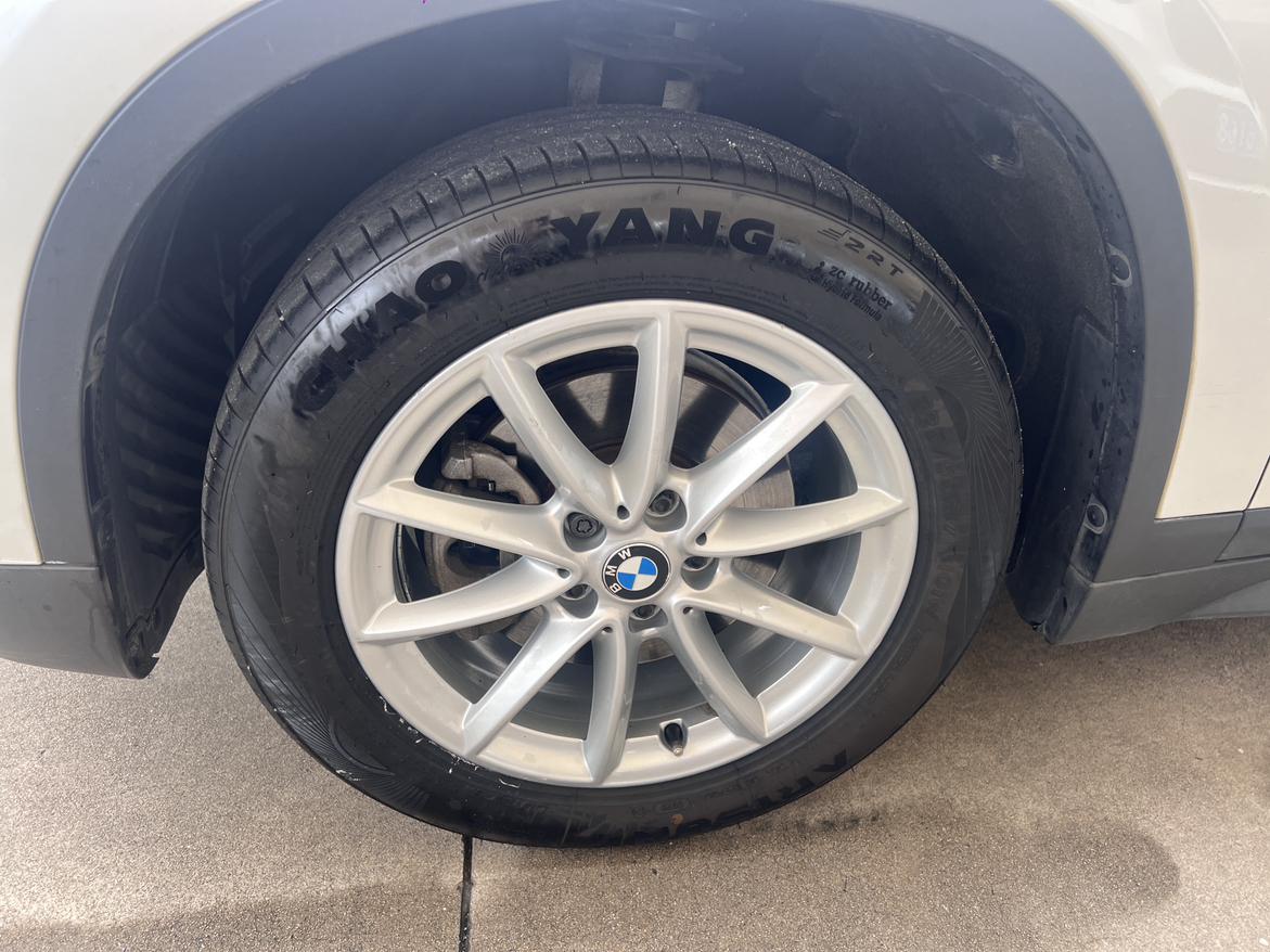 BMW X1 2018 thumb 7
