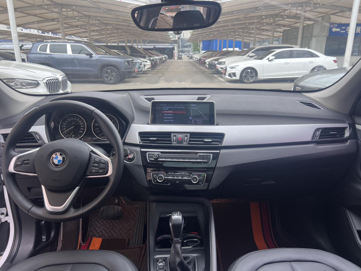 BMW X1 2018 thumb 8