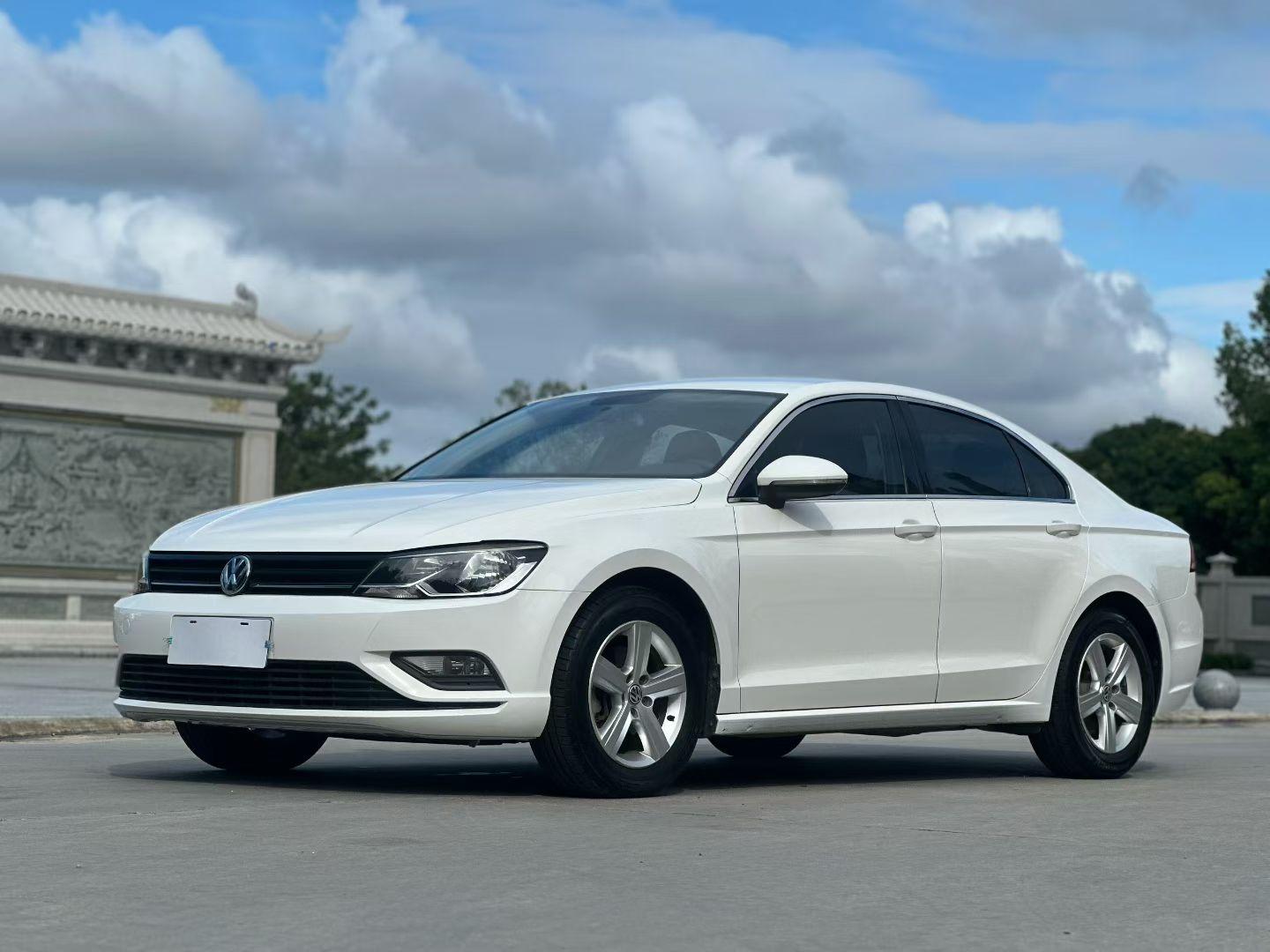 Volkswagen Lamando 2017 thumb 8