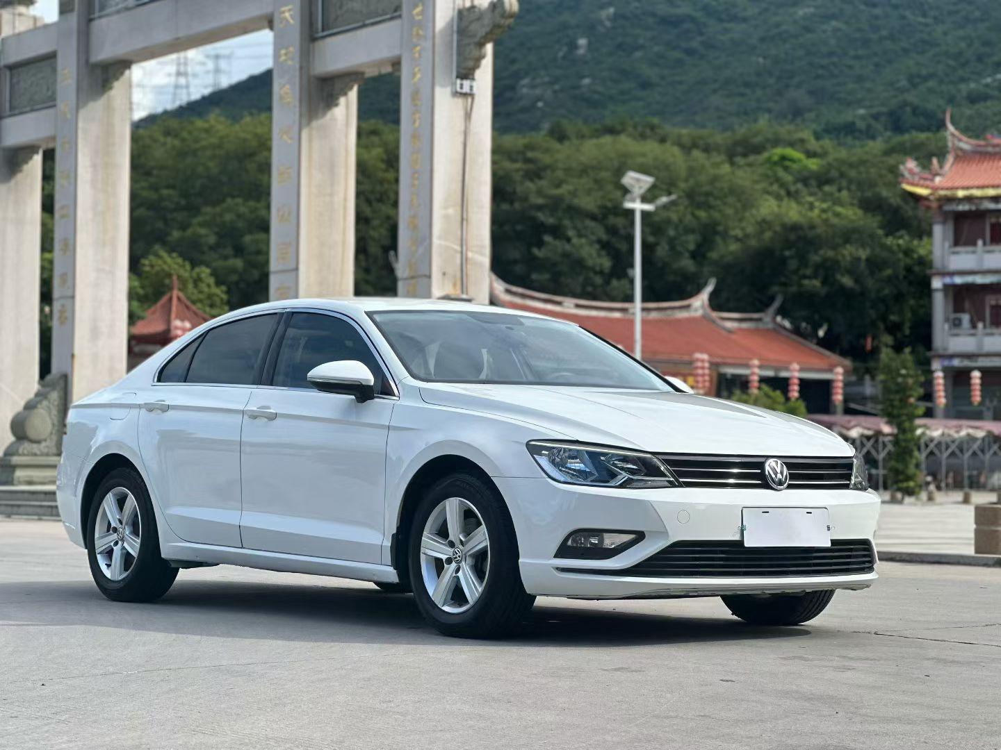 Volkswagen Lamando 2017 thumb 10