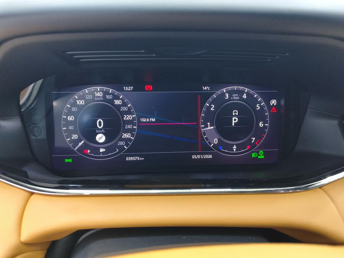 Land Rover Evoque 2020 thumb 8