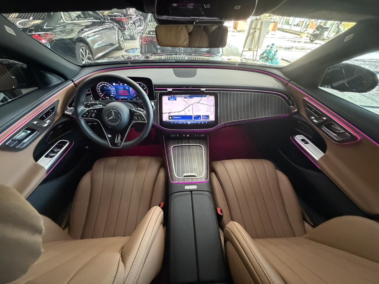 Mercedes-Benz E-Класс 2025 thumb 9