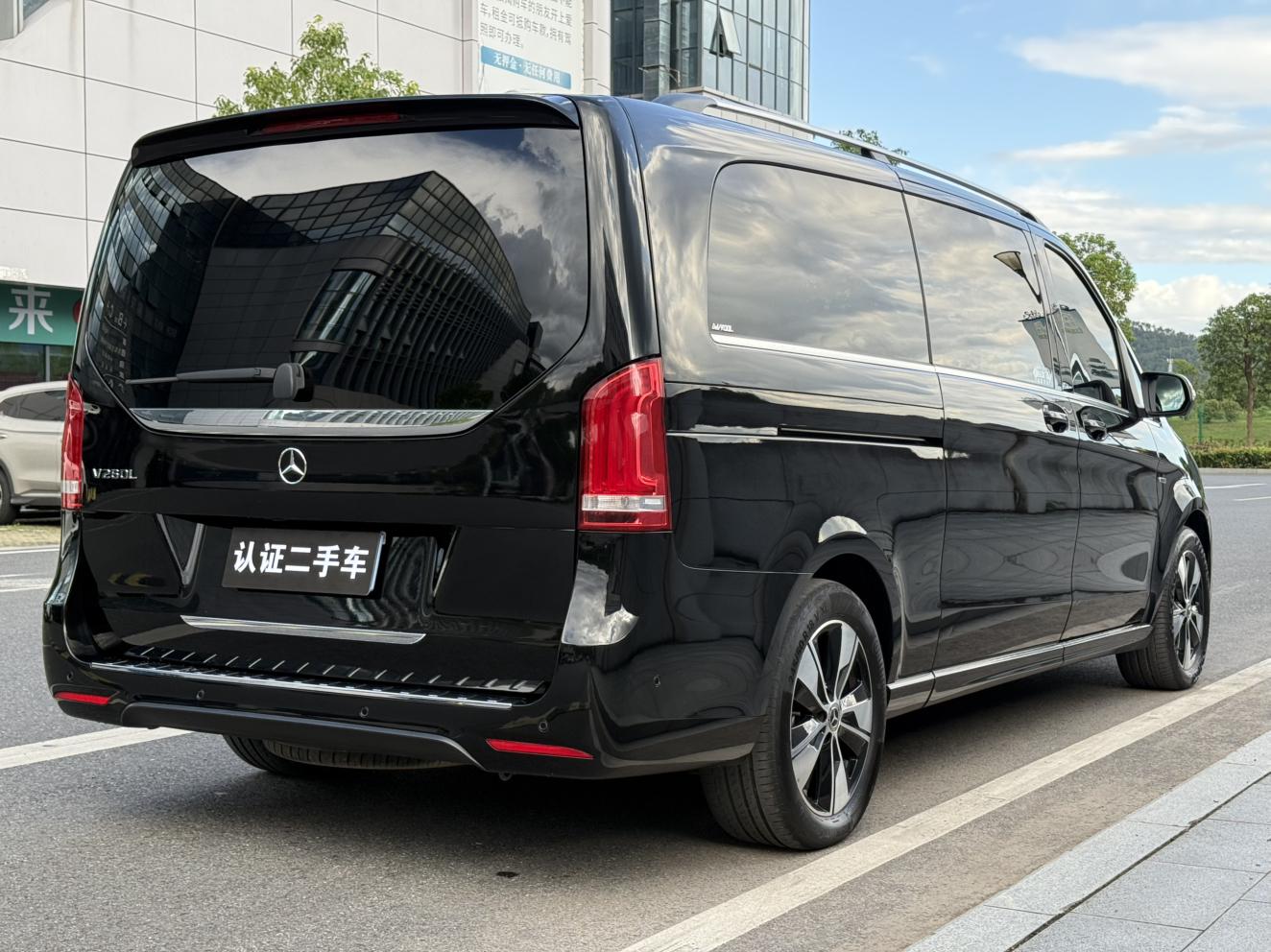 Mercedes-Benz V-Класс 2020 thumb 5