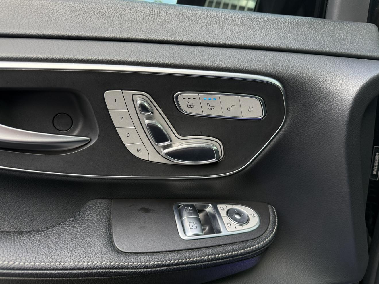 Mercedes-Benz V-Класс 2020 thumb 6