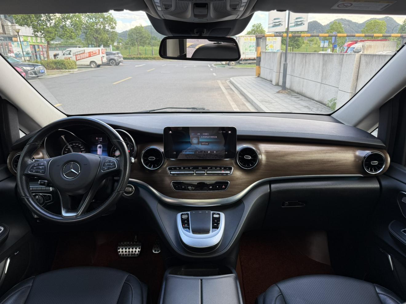 Mercedes-Benz V-Класс 2020 thumb 9