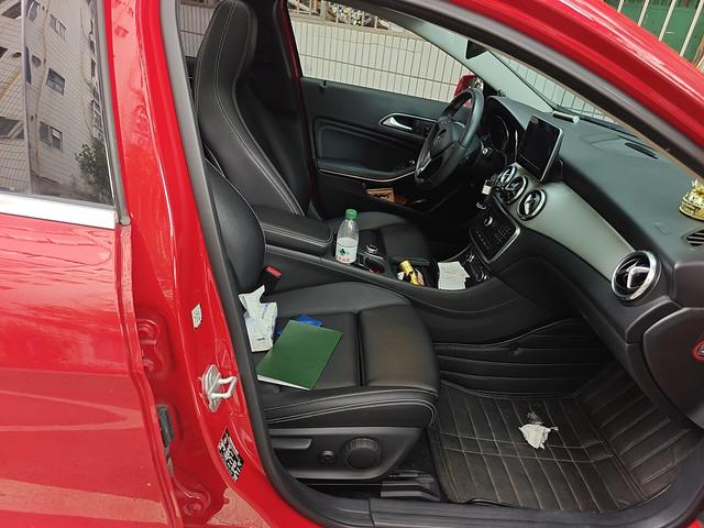 Mercedes-Benz GLA 2016 thumb 9