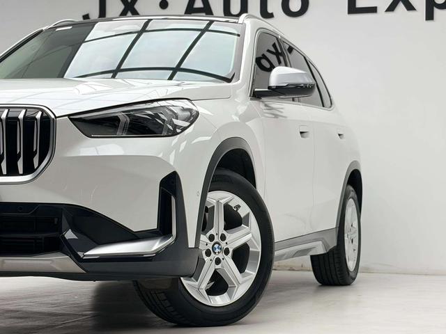 BMW X1 2023 thumb 12