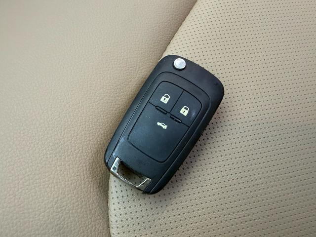 Chevrolet Monza 2022 thumb 9