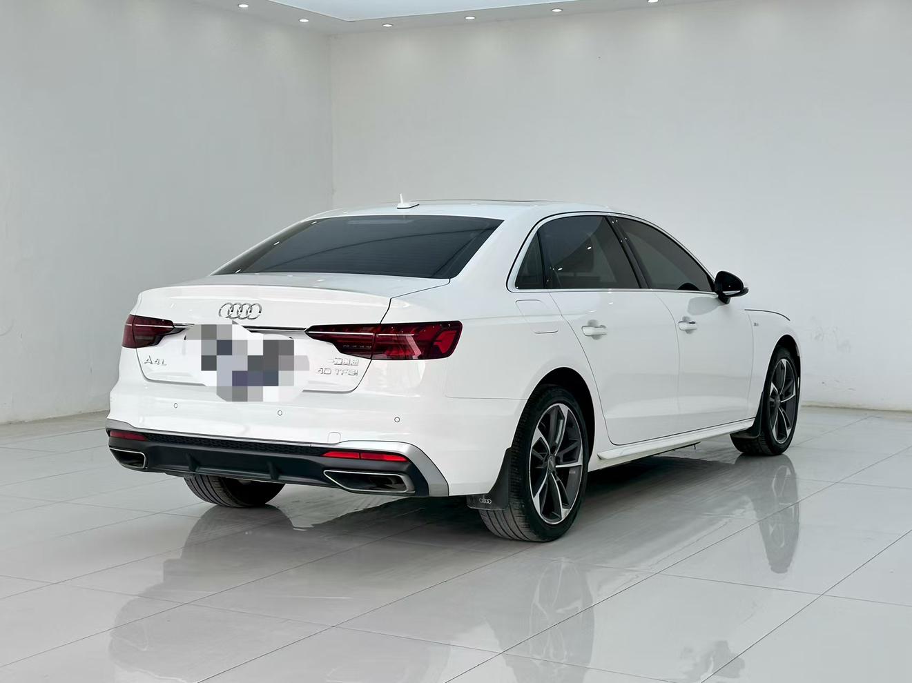 Audi A4 2020 thumb 4