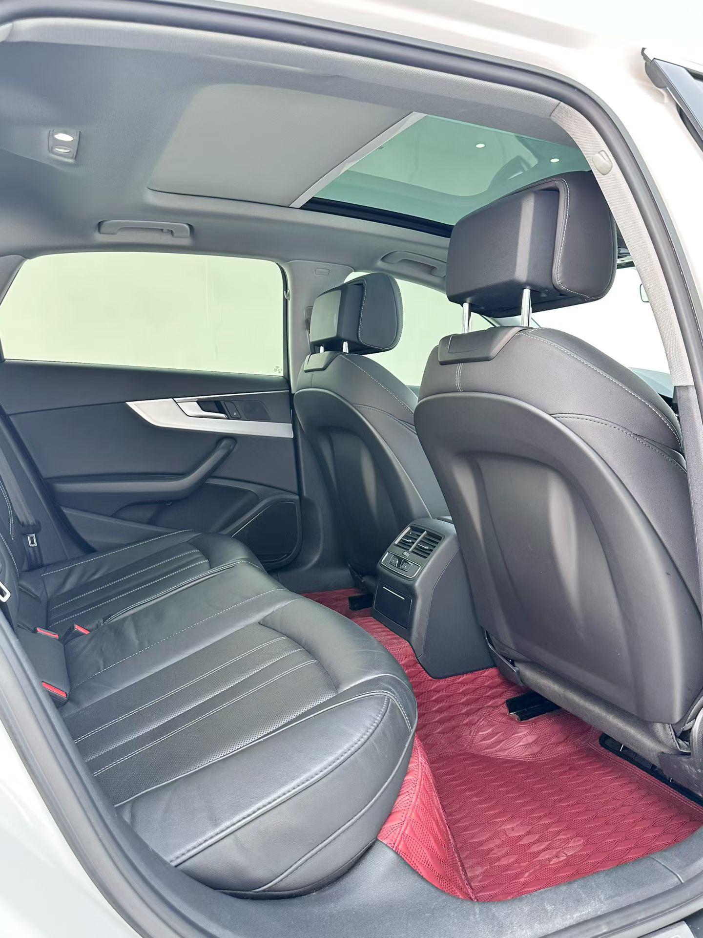 Audi A4 2020 thumb 5