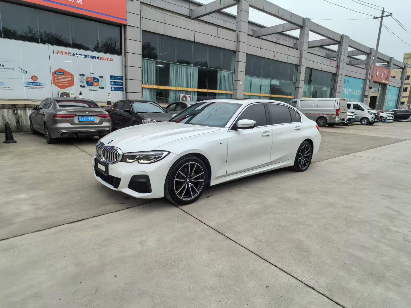 BMW 3 серии 2020 thumb 8