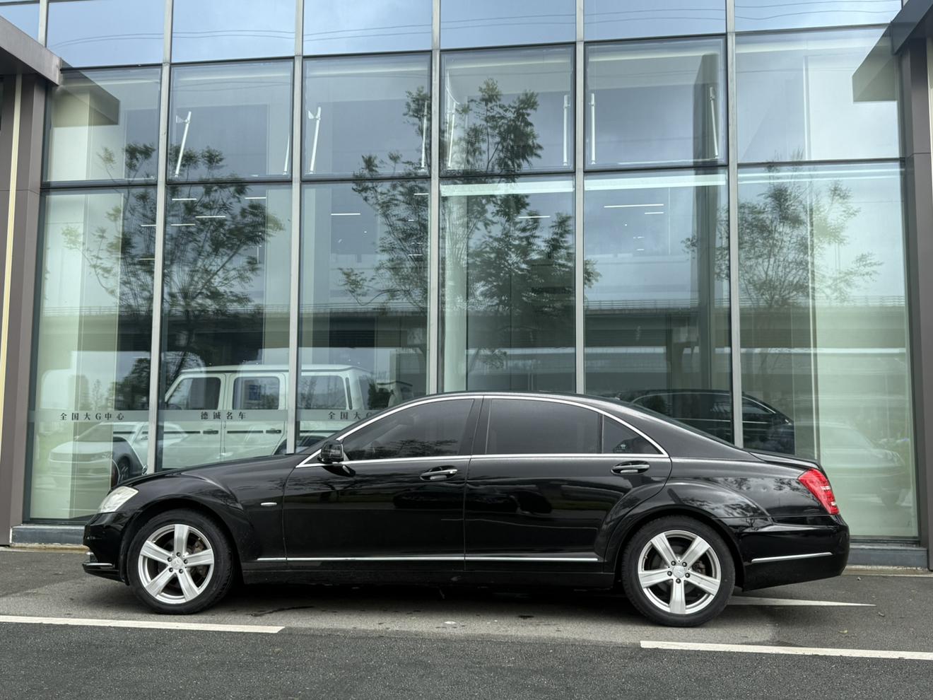 Mercedes-Benz S-Класс 2012 thumb 2