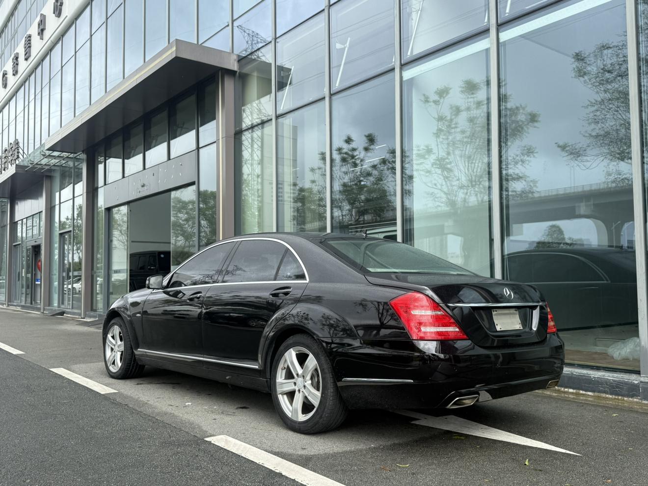 Mercedes-Benz S-Класс 2012 thumb 3