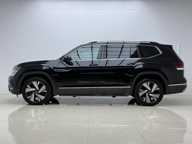 Volkswagen Teramont 2023 thumb 2