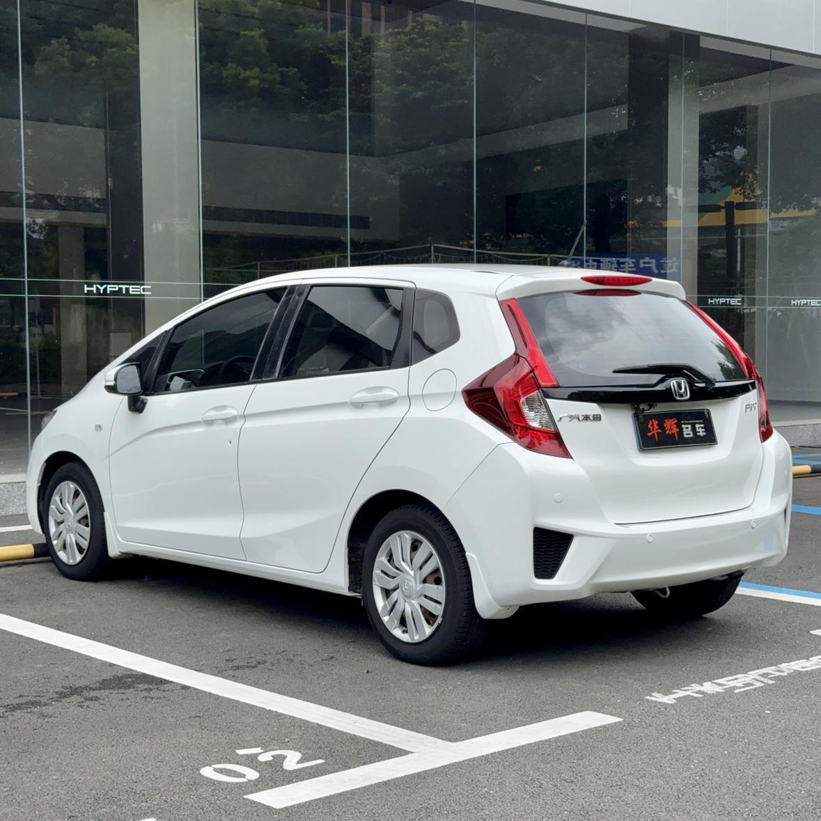 Honda Fit Shuttle 2016 thumb 2