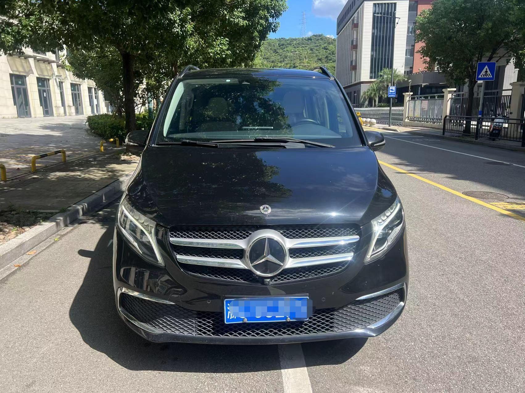 Mercedes-Benz V-Класс 2022 thumb 9