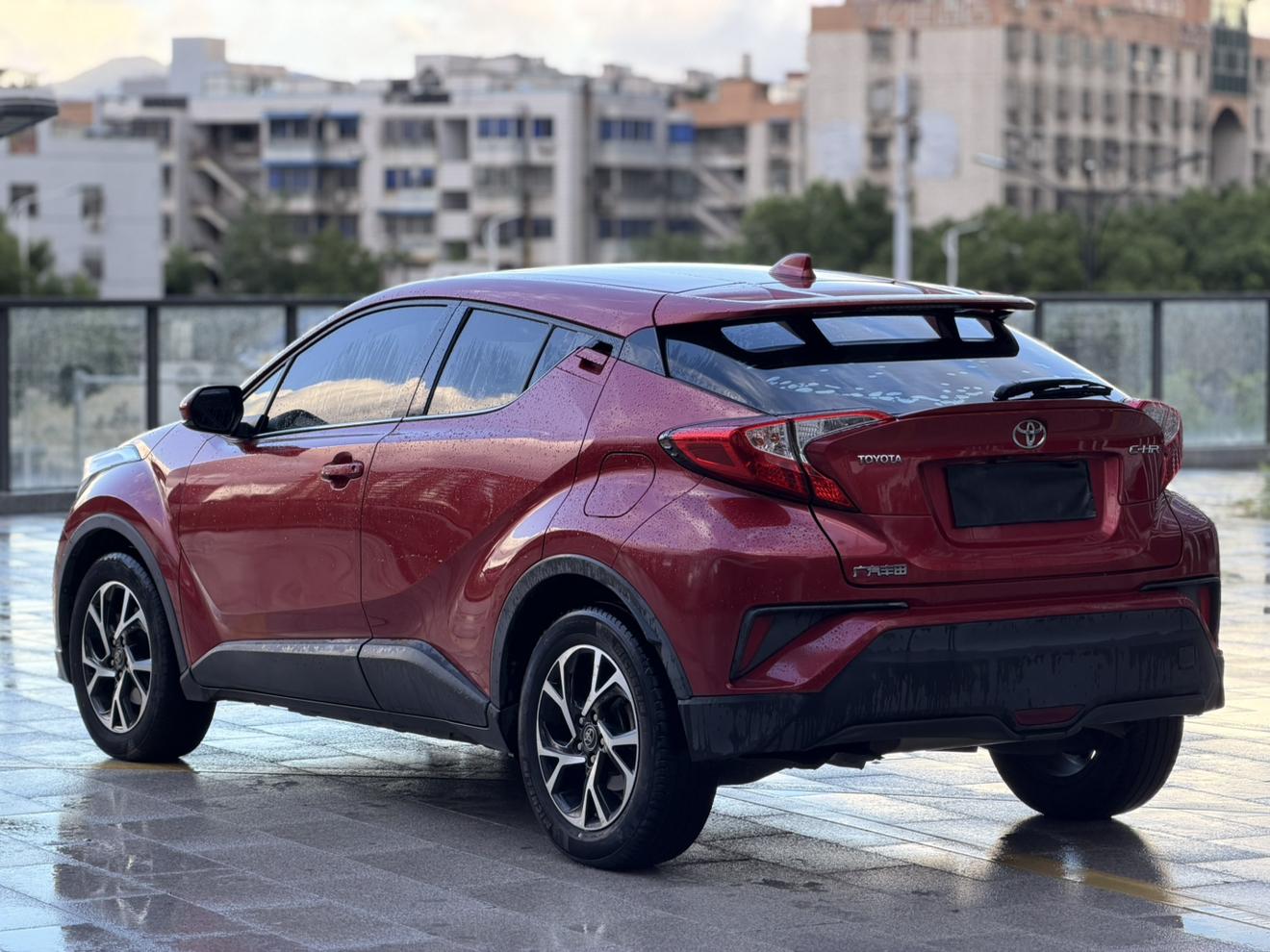 Toyota C-HR 2020 thumb 3