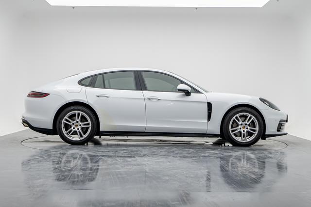 Porsche Panamera 2019 thumb 6