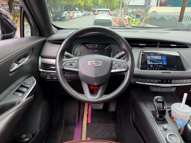 Cadillac XT4 2021 thumb 6