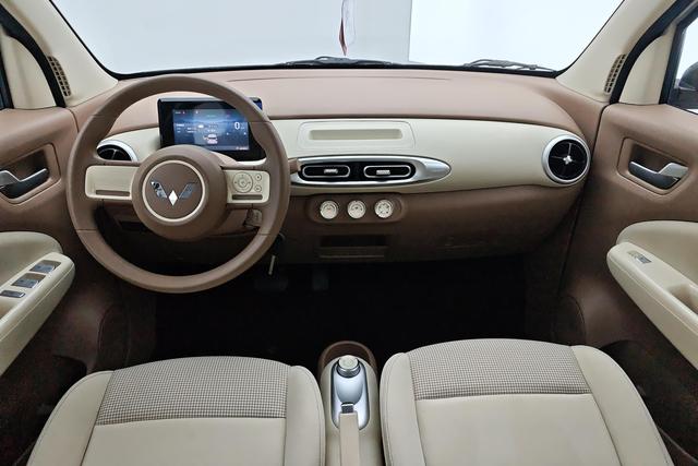 Wuling Mini EV 2025 thumb 11