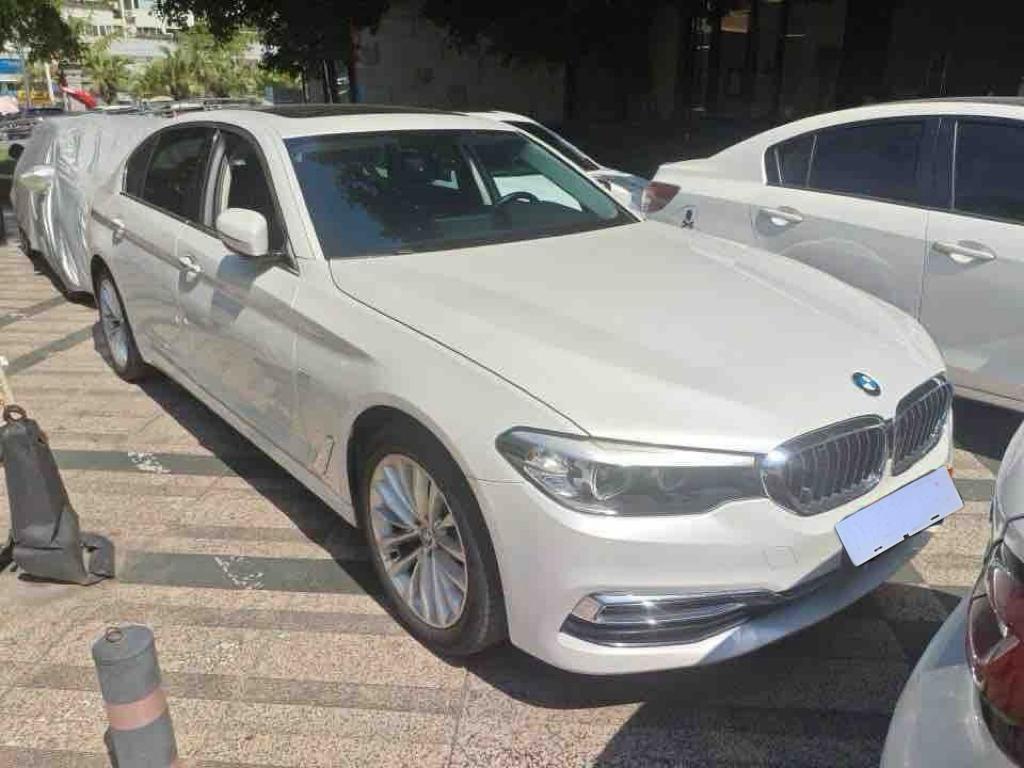 BMW 5 серии 2018 thumb 9