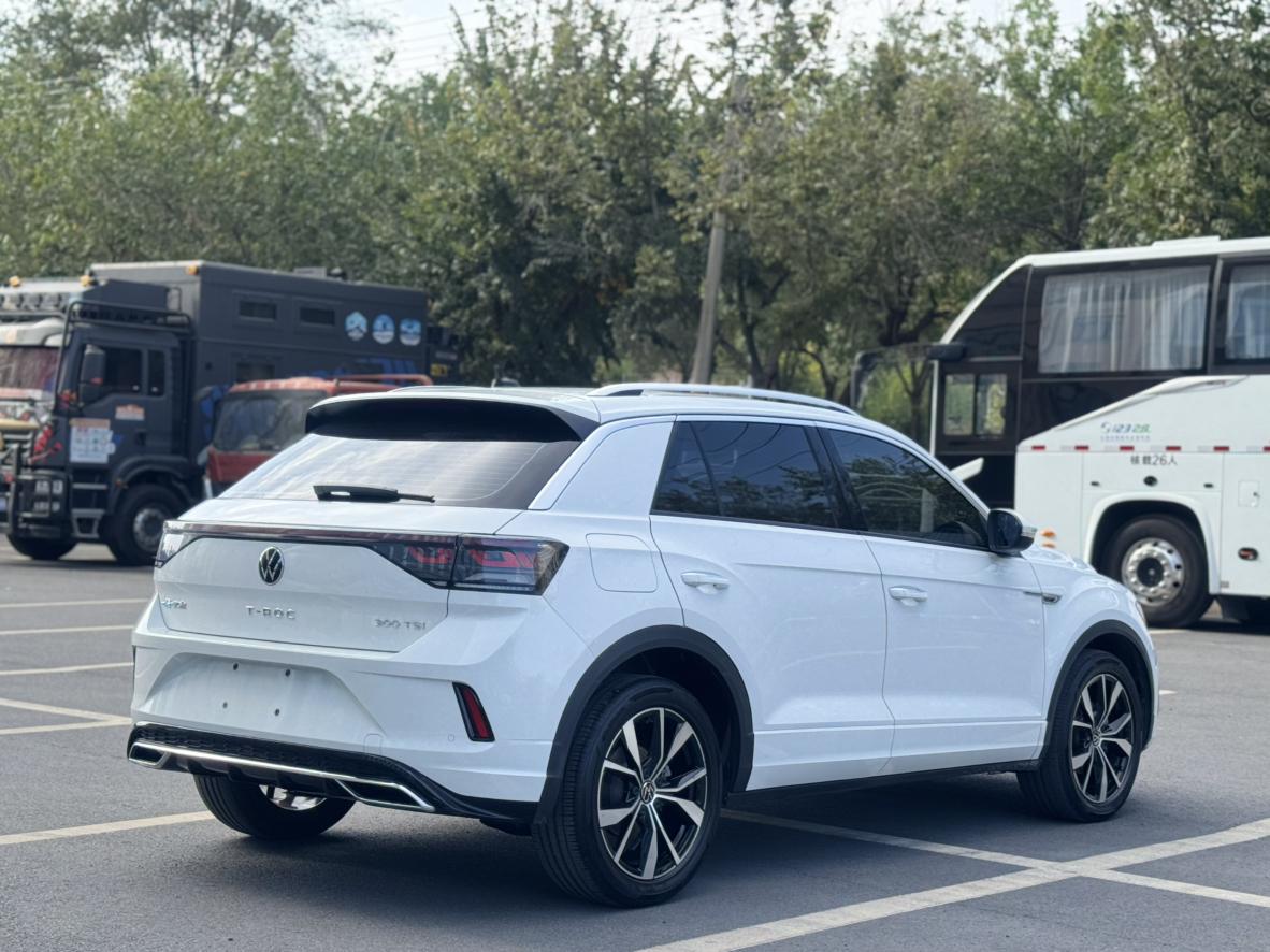 Volkswagen T-Roc 2023 thumb 4