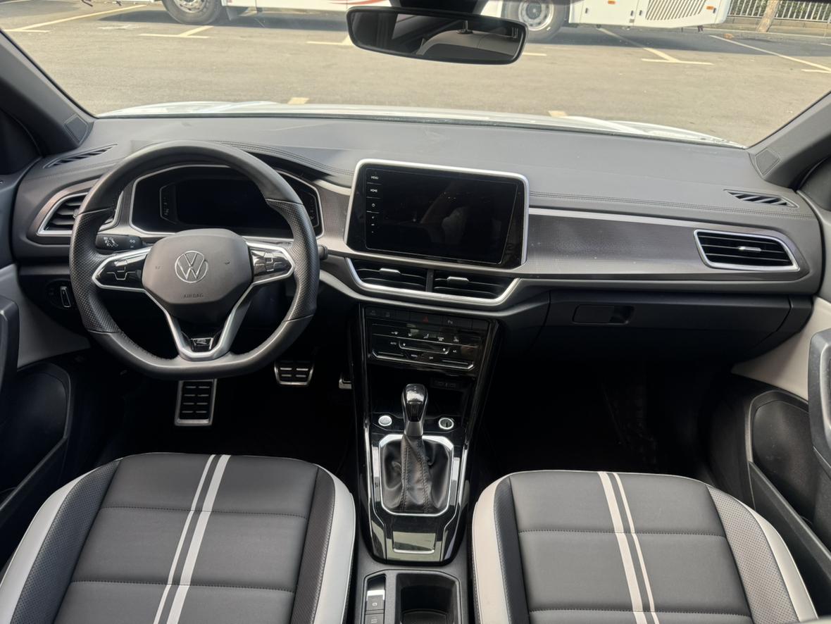 Volkswagen T-Roc 2023 thumb 9