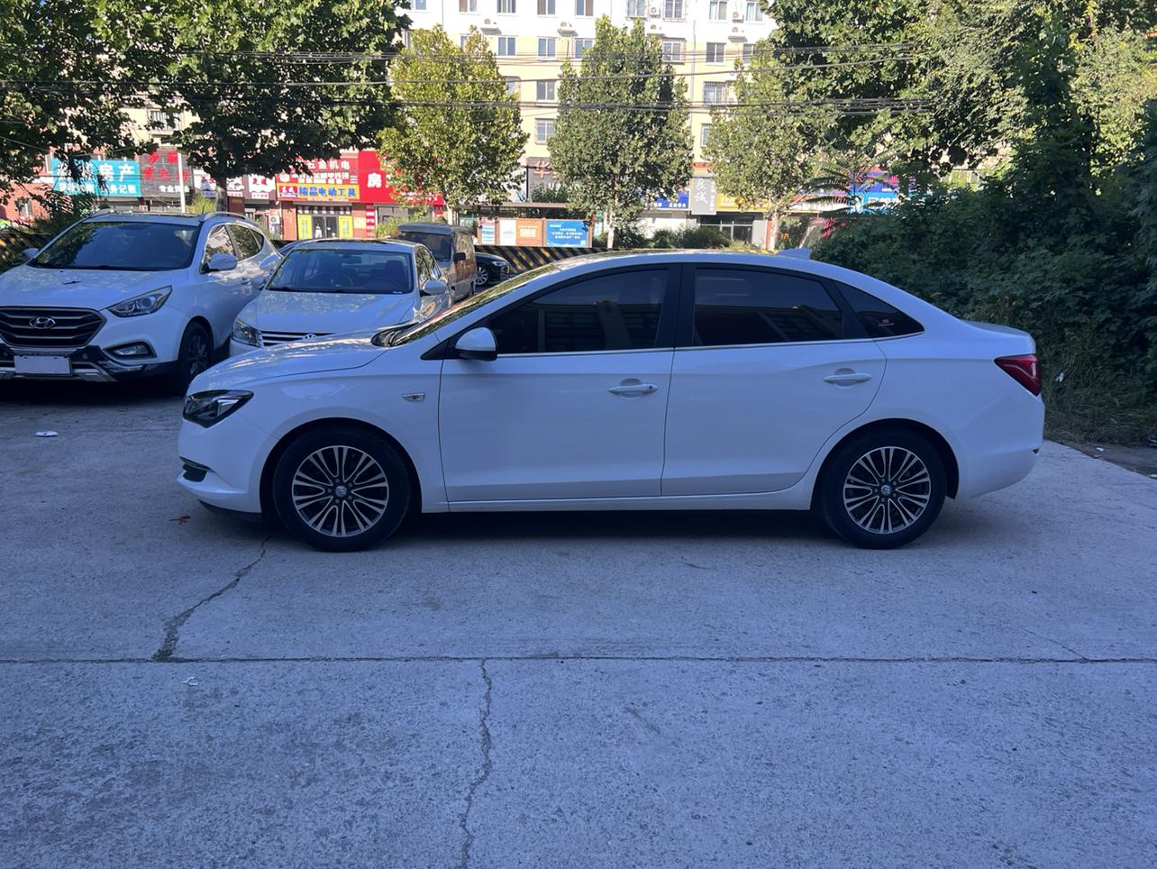 Buick Excelle 2016 thumb 2