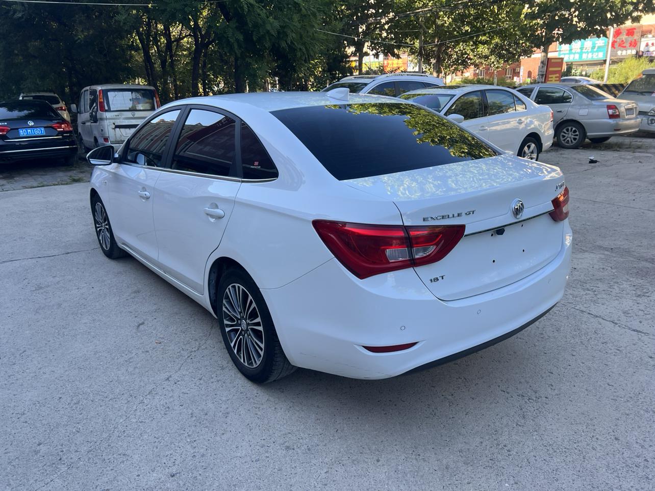 Buick Excelle 2016 thumb 3