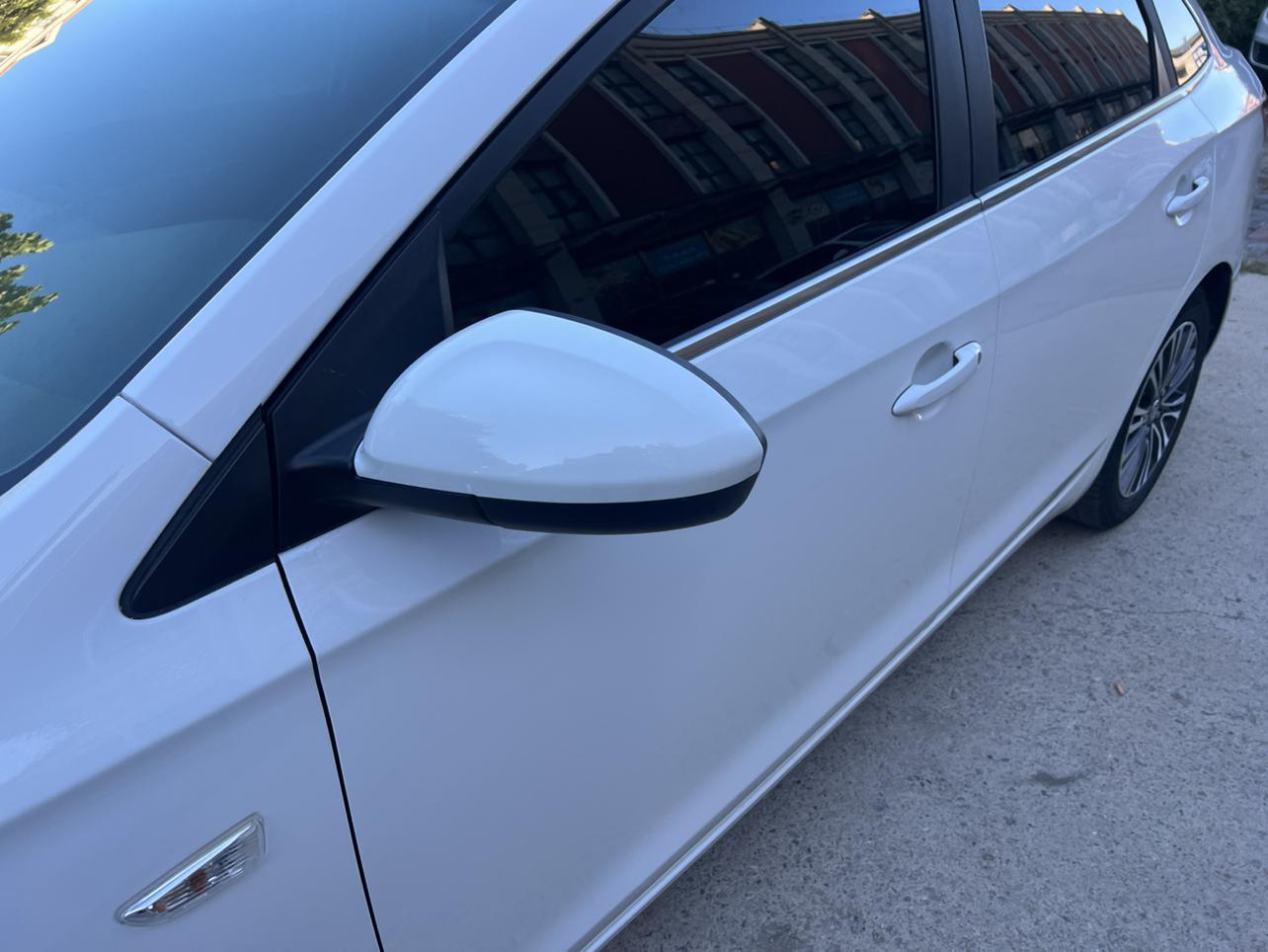 Buick Excelle 2016 thumb 9