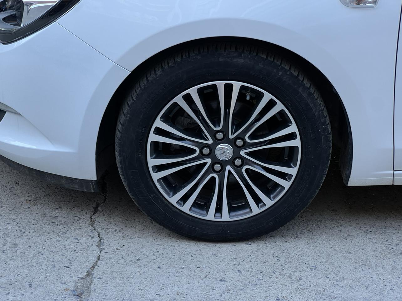 Buick Excelle 2016 thumb 10