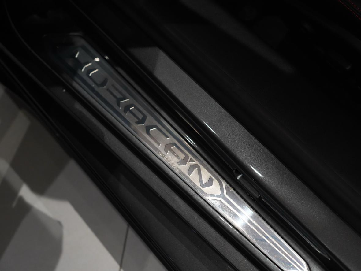 Lamborghini Huracán 2016 thumb 12