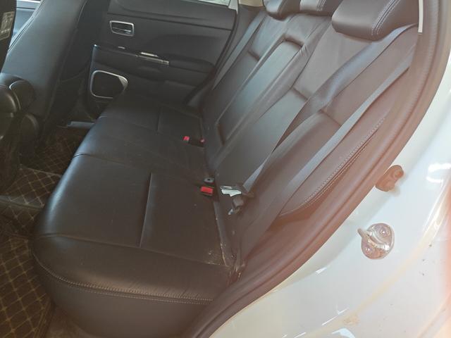 Mitsubishi ASX 2018 thumb 10