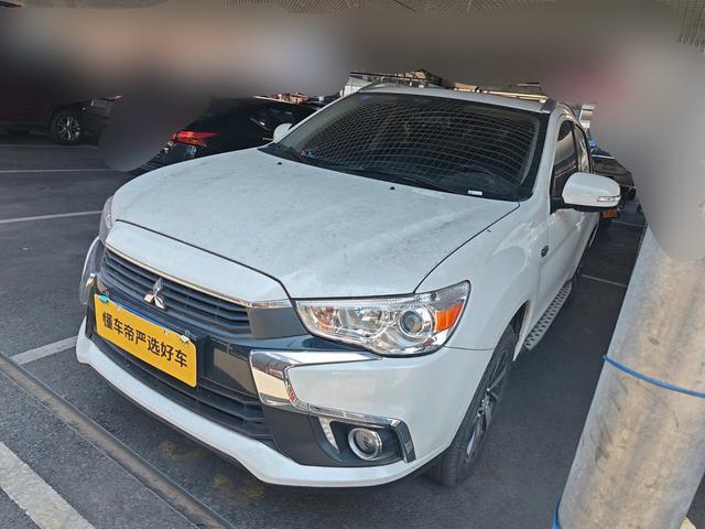 Mitsubishi ASX 2018 thumb 11