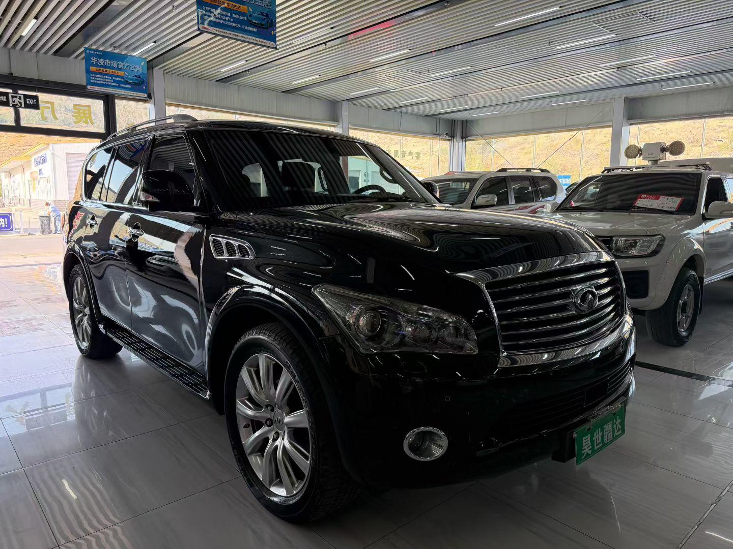 Infiniti QX 2011 thumb 10