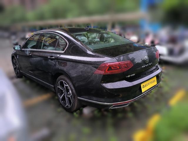 Volkswagen Magotan 2026 thumb 2