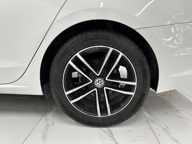 Volkswagen Lamando 2021 thumb 7