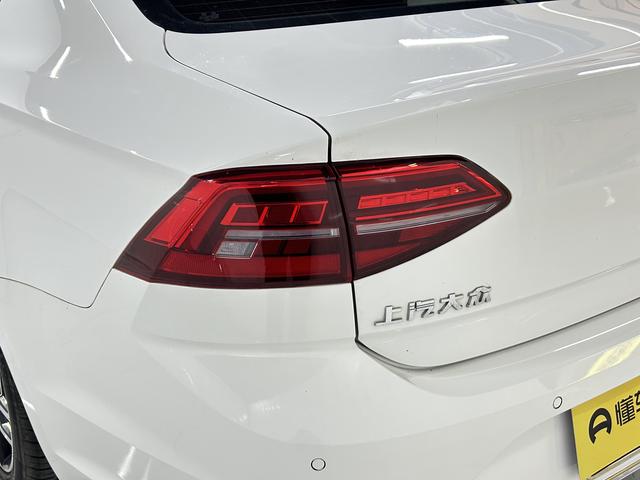 Volkswagen Lamando 2021 thumb 11