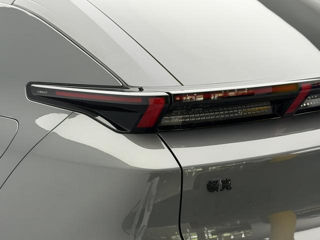 Lynk & Co Z20 2025 thumb 11