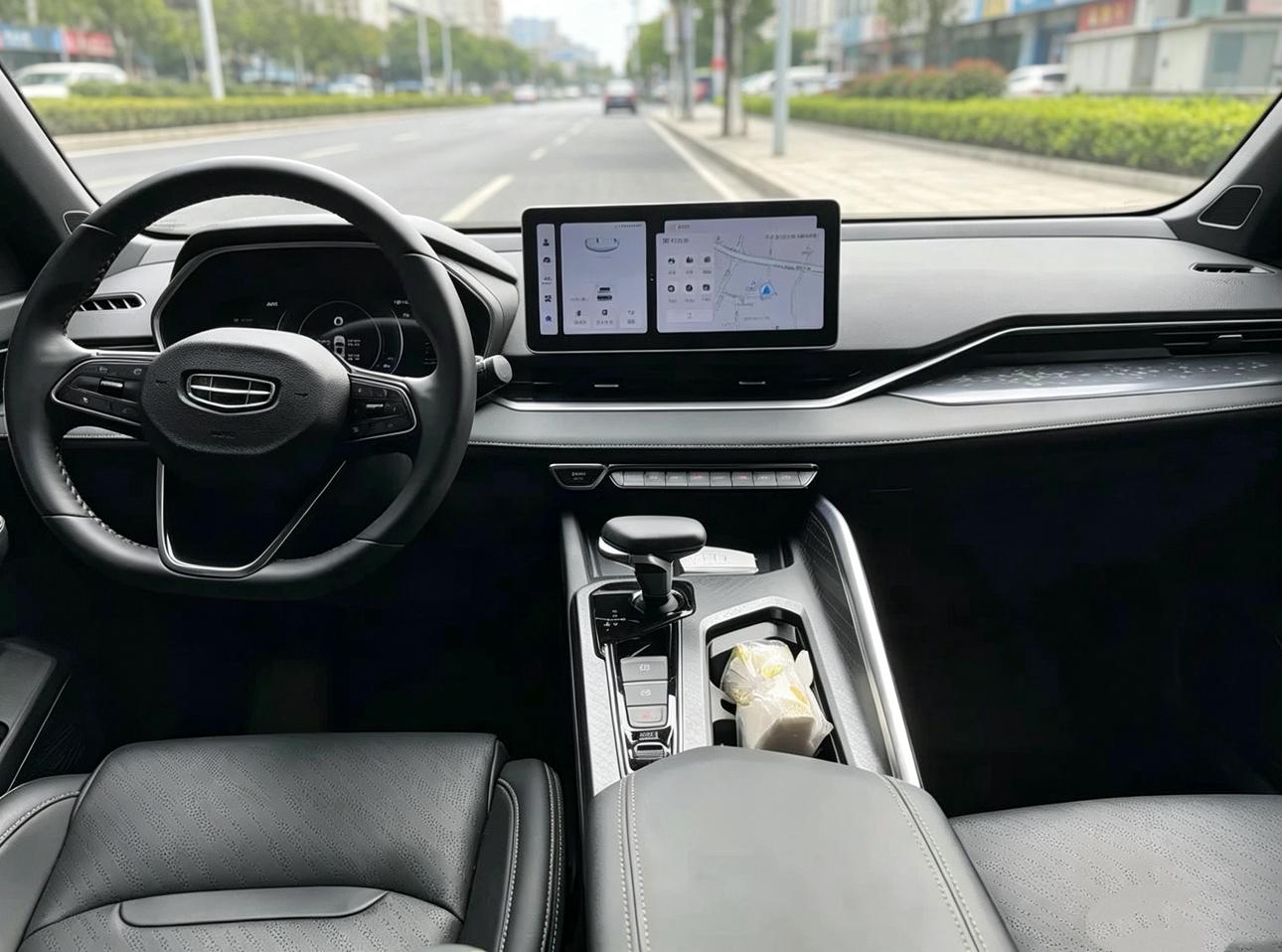 Geely Xingrui 2023 thumb 5