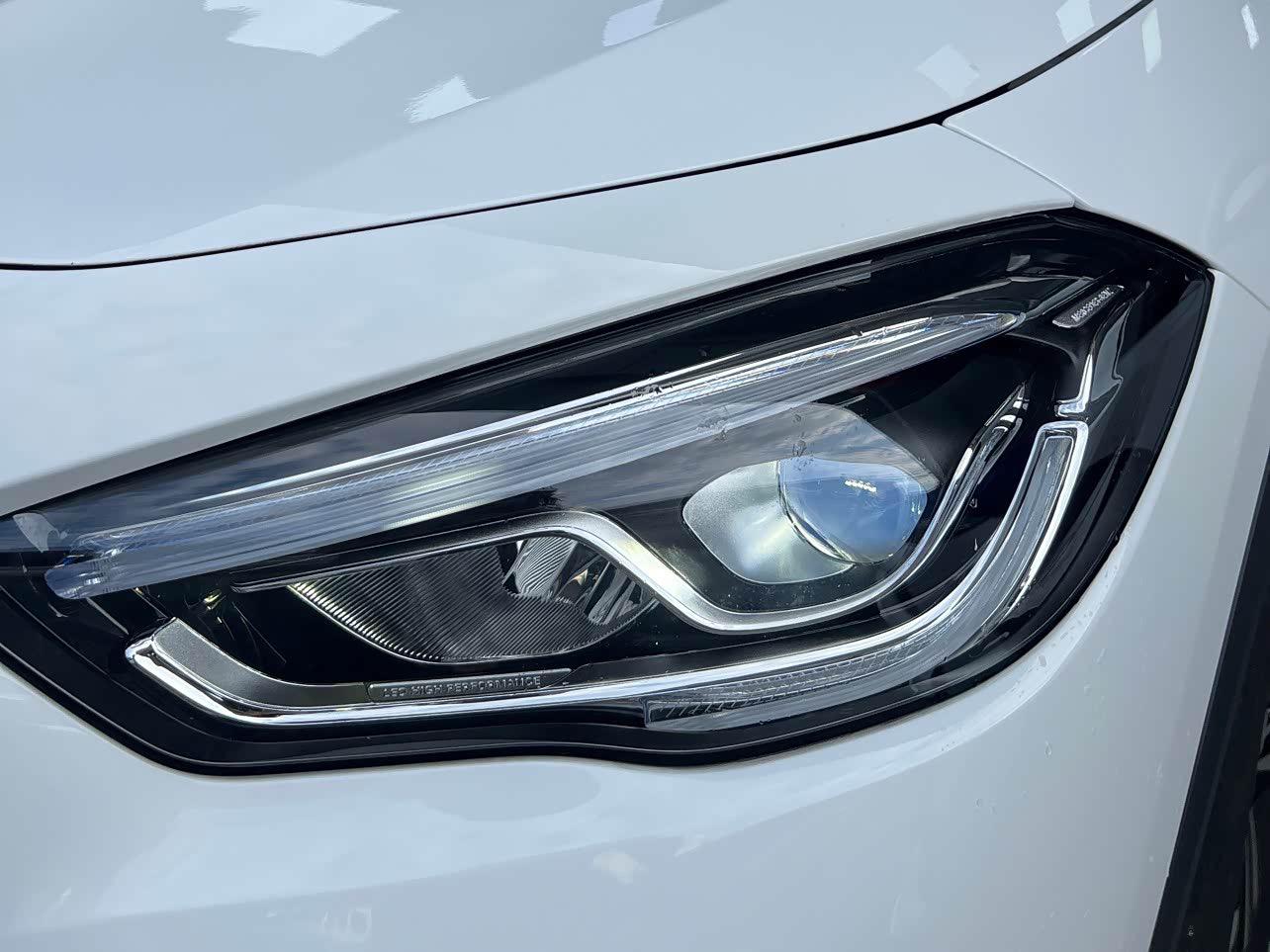 Mercedes-Benz GLA 2020 thumb 2