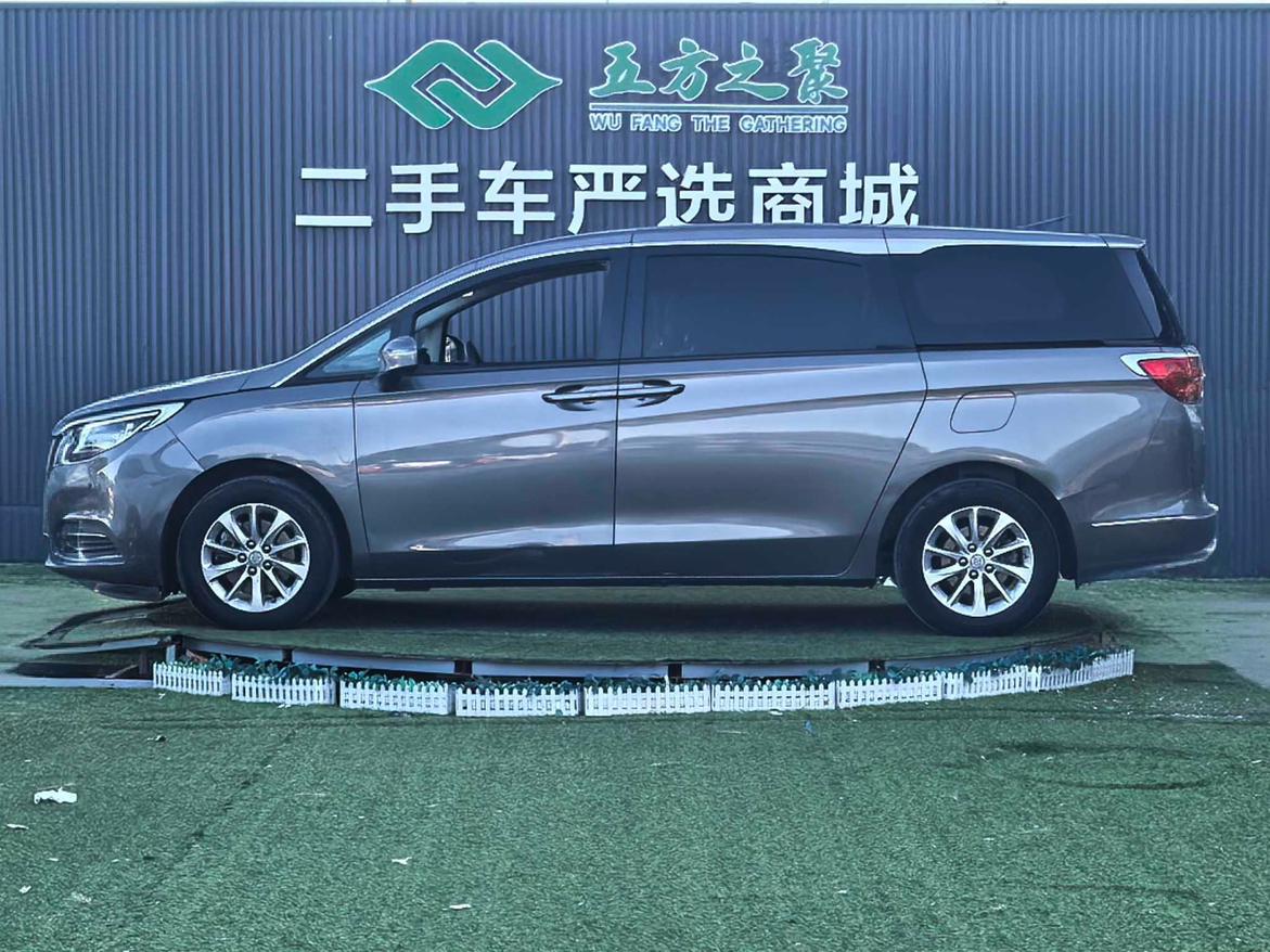 Buick GL8 2018 thumb 2