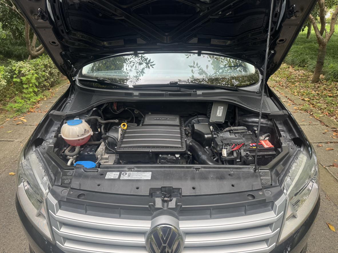 Volkswagen Santana 2015 thumb 7