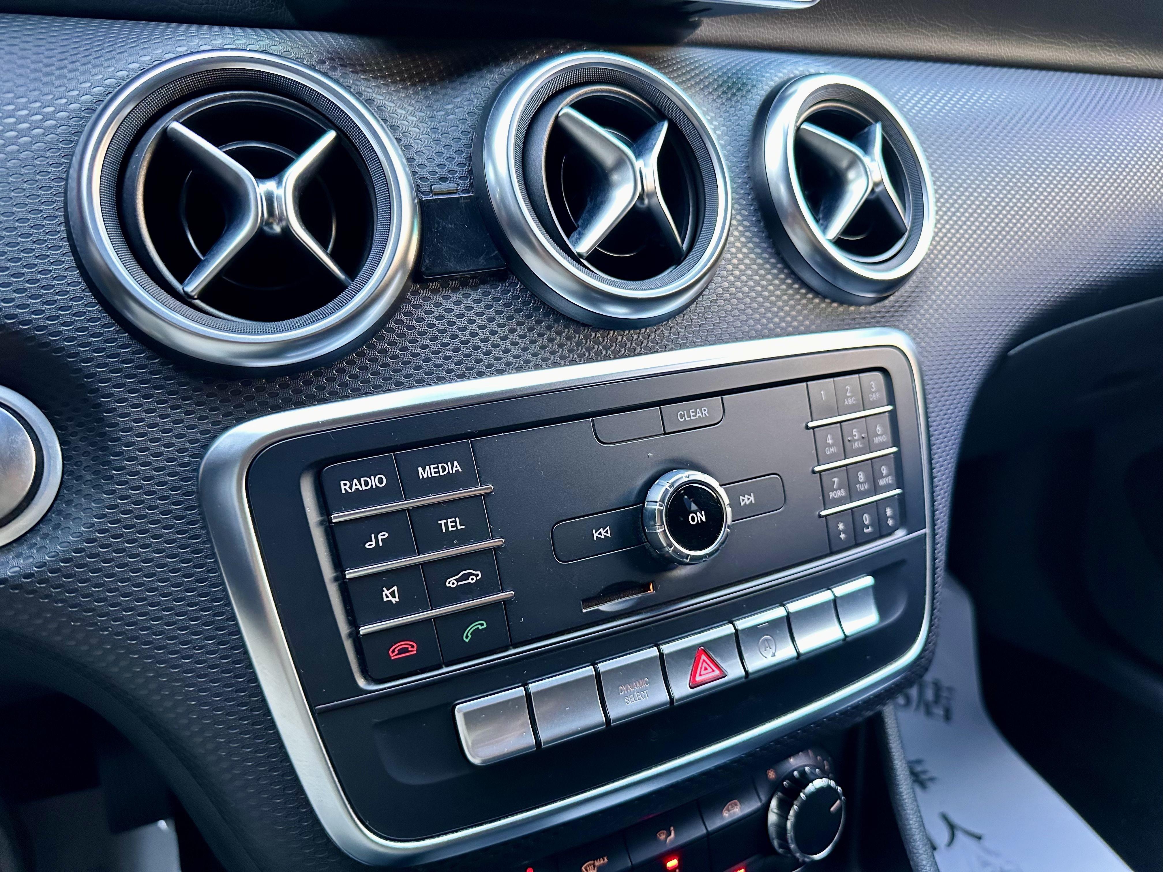 Mercedes-Benz A-Класс 2016 thumb 4