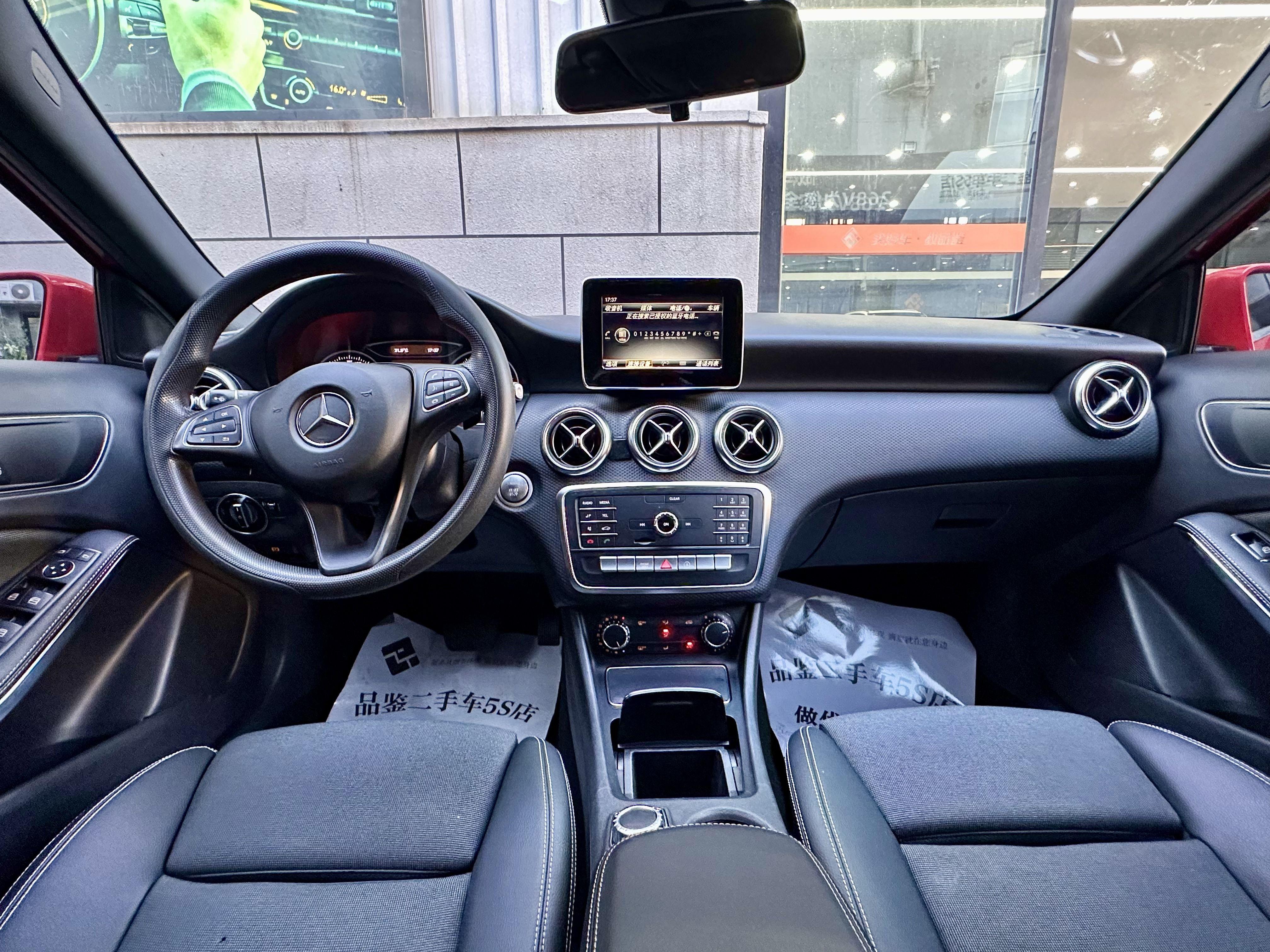 Mercedes-Benz A-Класс 2016 thumb 7