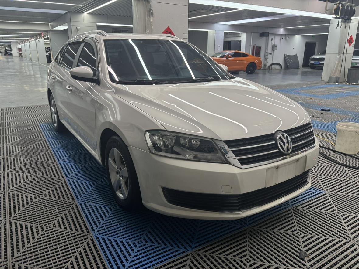 Volkswagen Lavida 2013 thumb 11