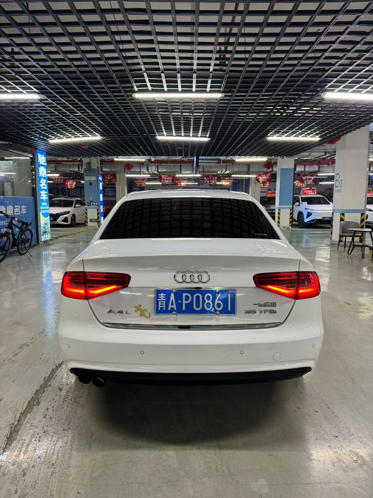 Audi A4 2015 thumb 3