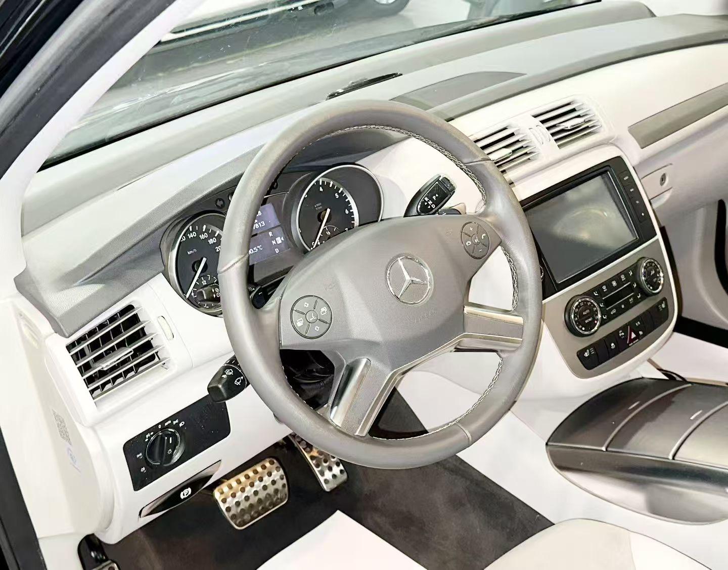 Mercedes-Benz R-Класс 2014 thumb 7